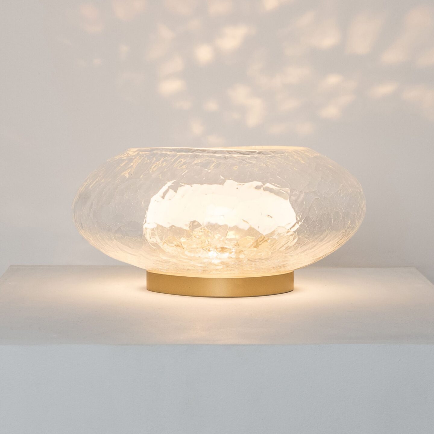 Alchemy Table T1 Clear Crackle Glass